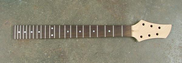 Wyrd Tiltback Neck - Maple/Rosewood 24-3/4 Image